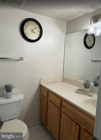 $2,200 | 6300 Stevenson Avenue, Unit 214, Alexandria, VA 22304