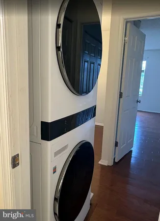 $2,200 | 6300 Stevenson Avenue, Unit 214, Alexandria, VA 22304