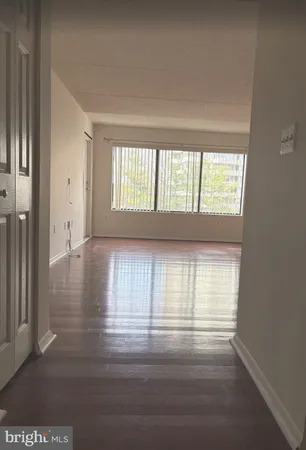 $2,200 | 6300 Stevenson Avenue, Unit 214, Alexandria, VA 22304