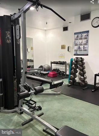 $2,150 | 6300 Stevenson Avenue, Unit 214, Alexandria, VA 22304