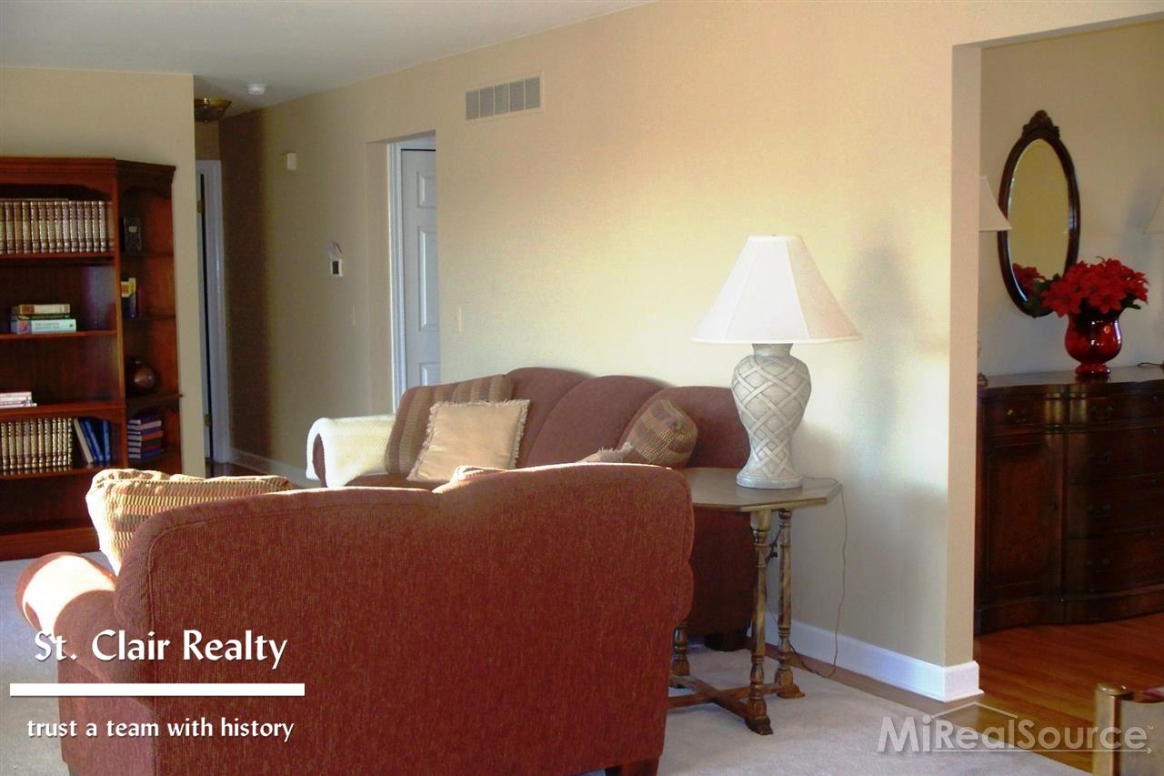 6353 Arnold Road Marine City, MI 48039 - Photo 10 of 45 31224965-9.JPG