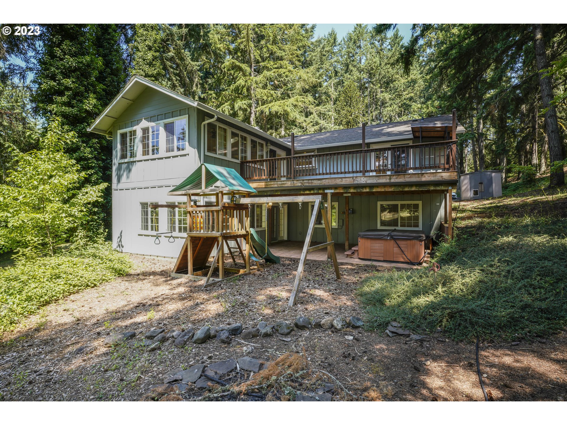 32586 Howard Loop Cottage Grove, OR 97424 - Photo 1 of 39 Gallery Image 1