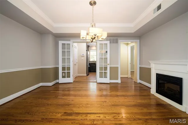 $2,895 | 7331 Forsyth Boulevard, Unit 1E, University City, MO 63105