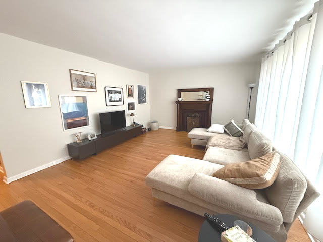 556 Barton Avenue Evanston, IL 60202 - Photo 19 of 43