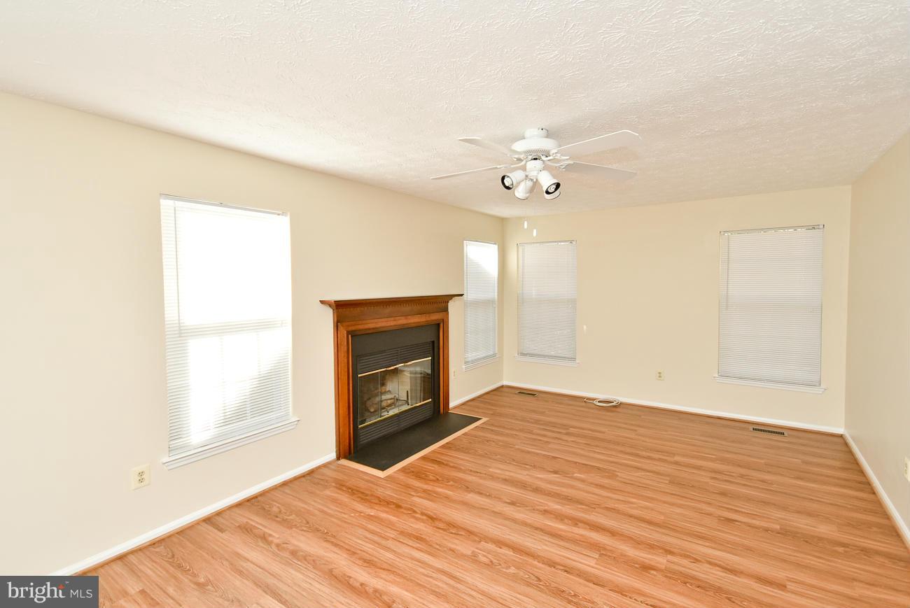 9080 Manorwood Road Laurel, MD 20723 - Photo 14 of 22 Family Room