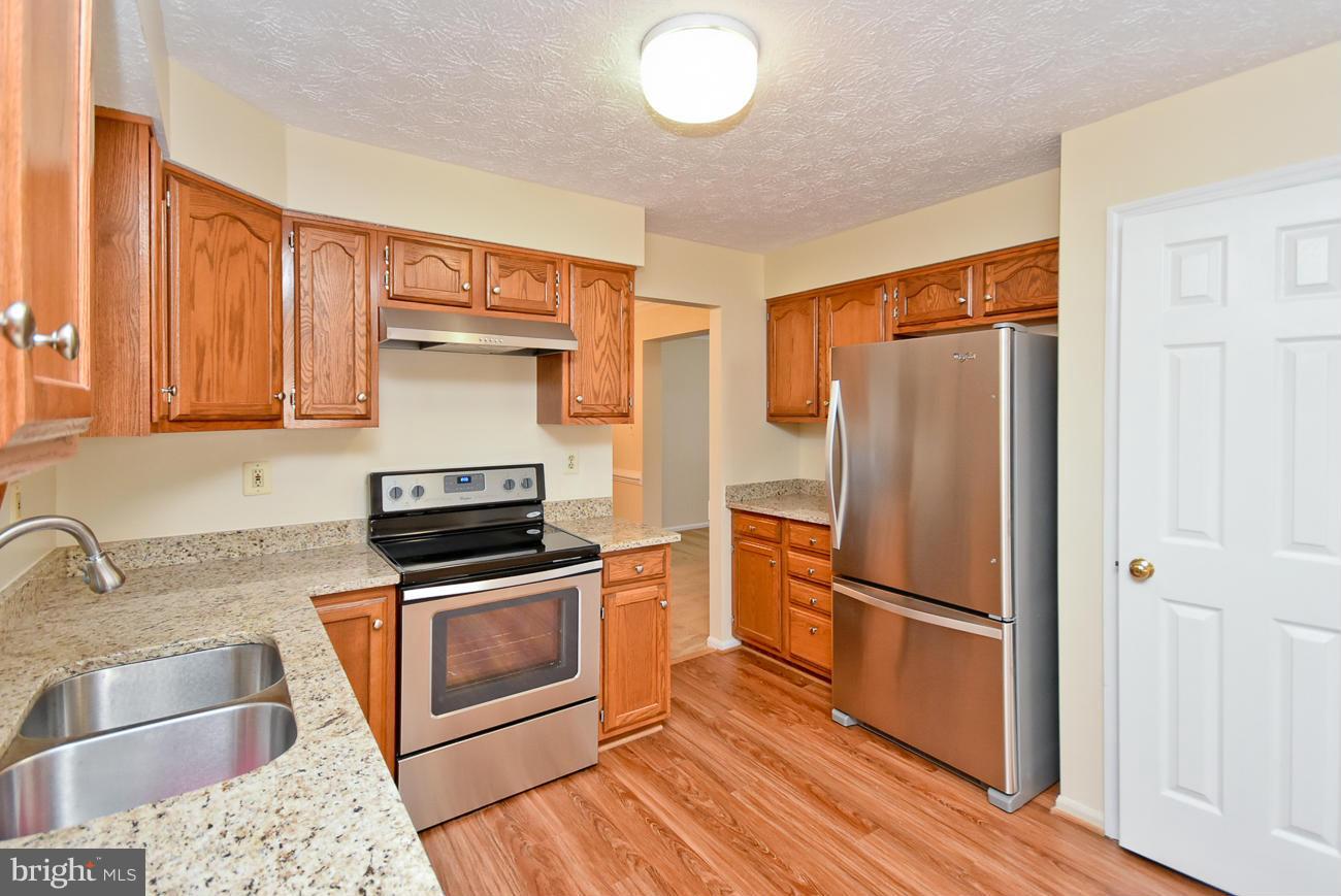 9080 Manorwood Road Laurel, MD 20723 - Photo 10 of 22 Kitchen