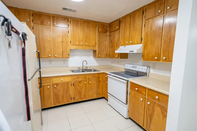 $325,000 | 2344 Vinkara Drive, Tallahassee, FL 32303