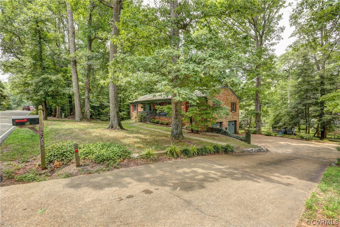 224 South Arch Road North Chesterfield, VA 23236 - Photo 34 of 43 Gallery Image 34