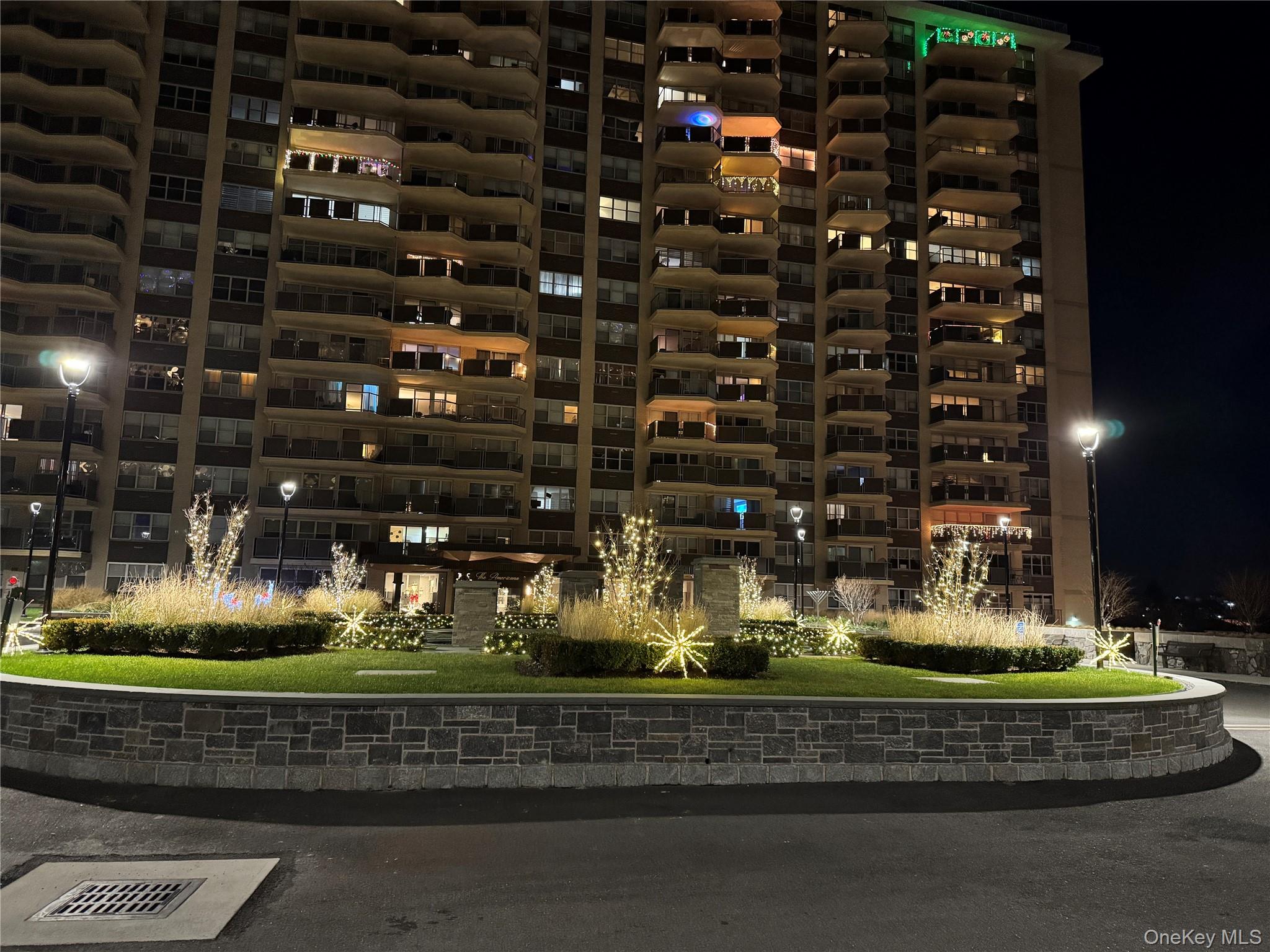 17-85 215th Street, Unit 15M Queens, NY 11360 - Photo 2 of 30