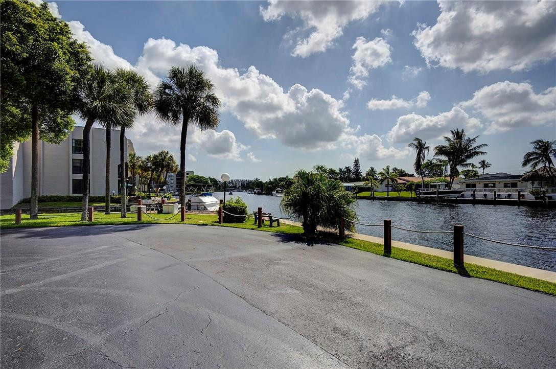 21 Royal Palm Way, Unit 502 Boca Raton, FL 33432 - Photo 27 of 28 Photo 27