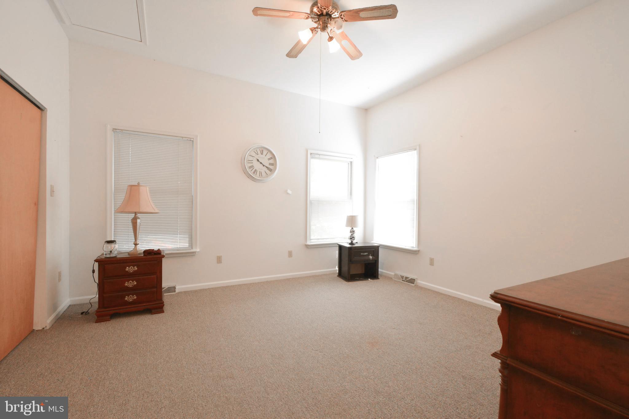 86 Groff Road Monroeville, NJ 08343 - Photo 29 of 37 In Law Suite Bedroom