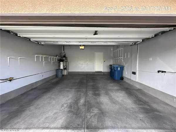 $1,995 | 10307 Elmwood Glen Avenue, Las Vegas, NV 89166
