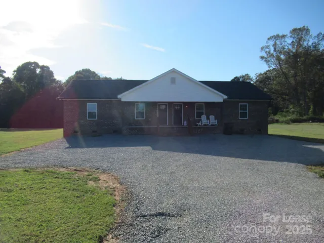 $1,300 | 419 Northbrook III School Road, Vale, NC 28168