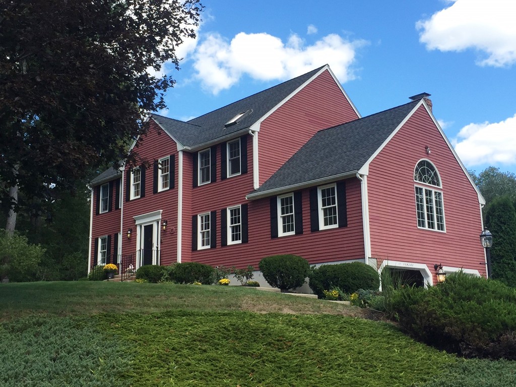 17 Fowler Street Upton, MA 01568 - Photo 1 of 29 Gallery Image 1