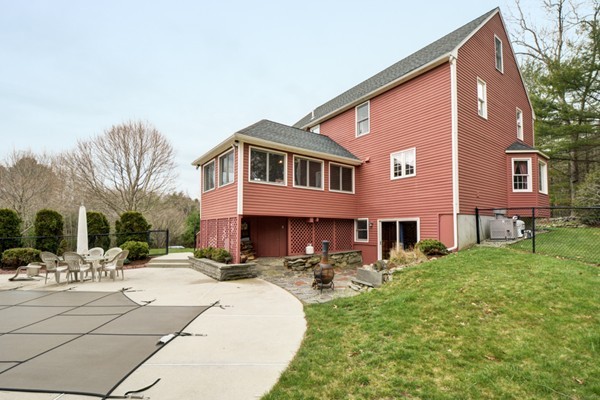 17 Fowler Street Upton, MA 01568 - Photo 21 of 29 Gallery Image 21