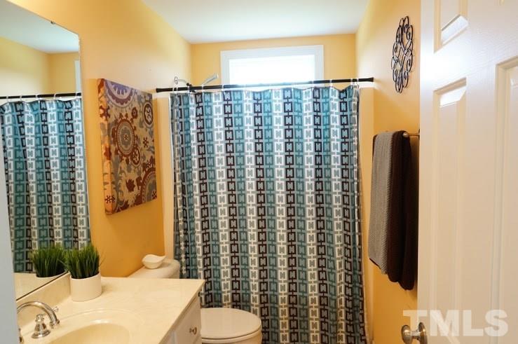 6972 Rock Ridge Sims Road Sims, NC 27880 - Photo 9 of 21 Hall Way Bath between Bedroom 2 and 3