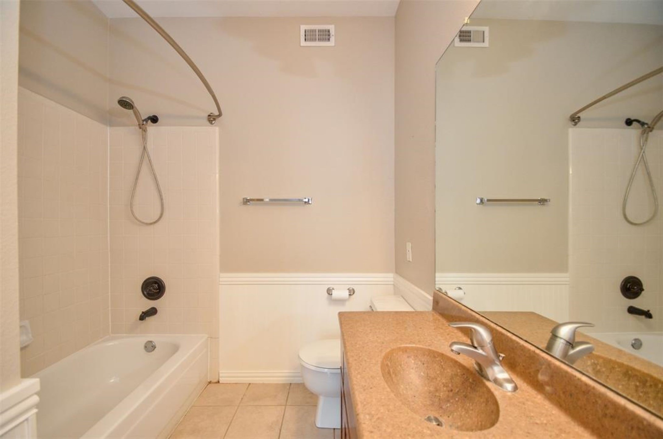 8075 El Mundo Street, Unit 8075 Houston, TX 77054 - Photo 17 of 21