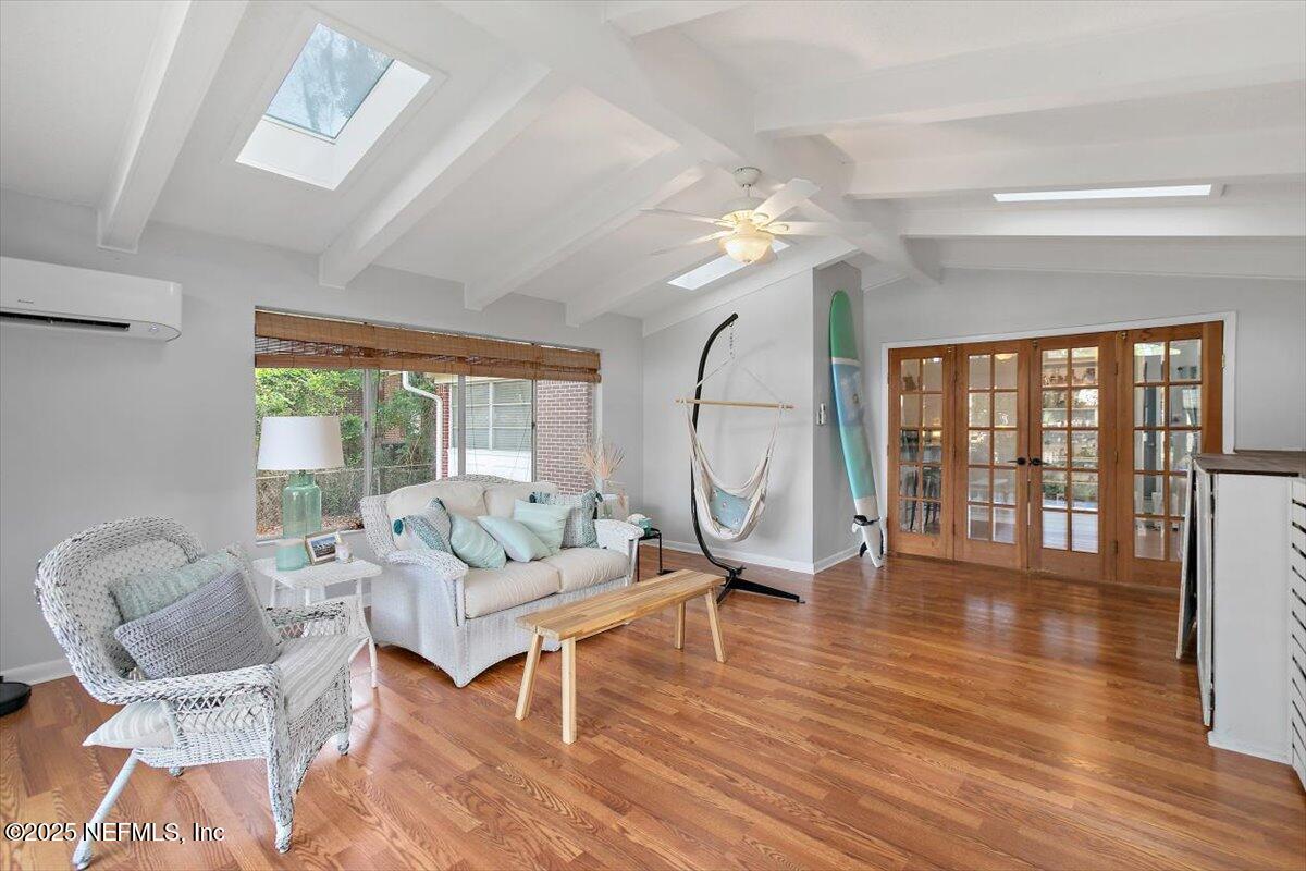 4542 Hartman Road Jacksonville, FL 32225 - Photo 9 of 19 Family Room