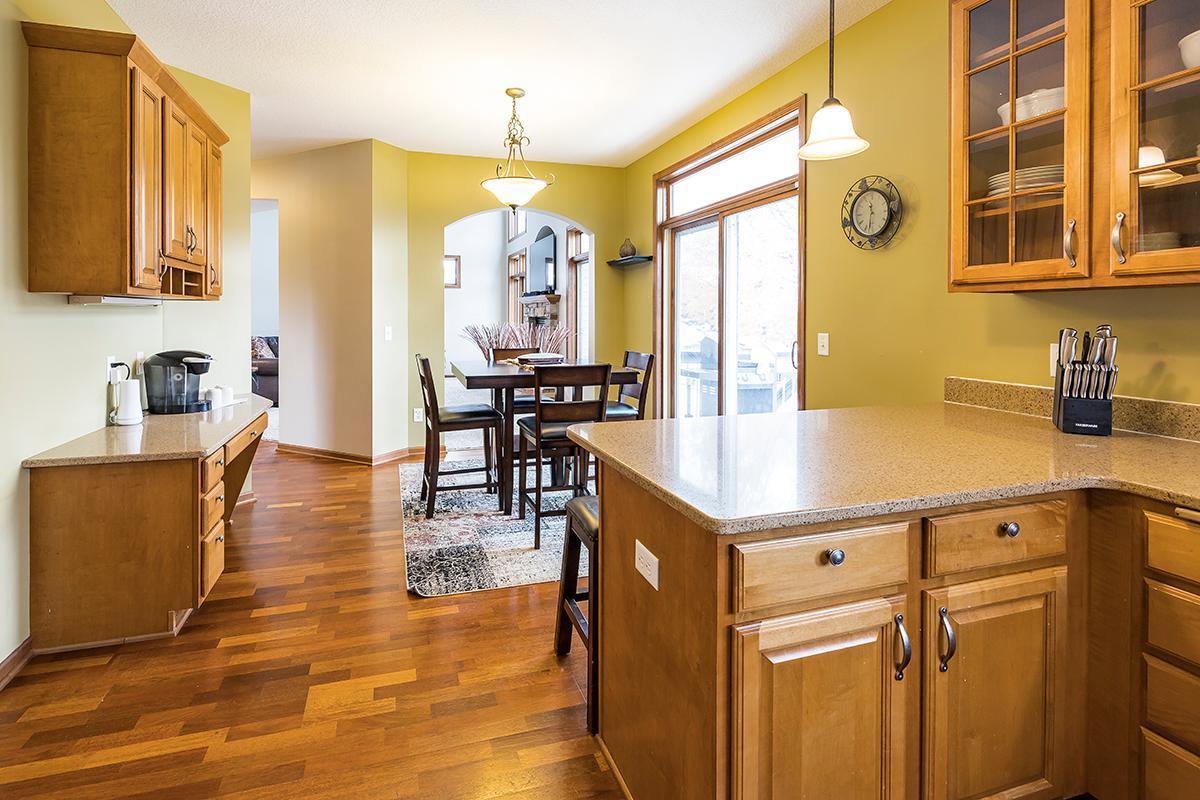 5976 Idlewood Road Mound, MN 55364 - Photo 7 of 42
