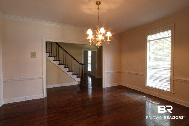 506 Barbara Court Daphne, AL 36526 - Photo 10 of 33 dining room