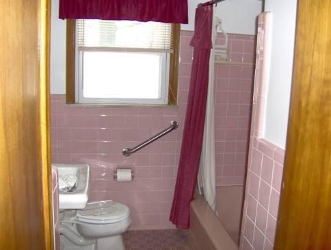 17444 Wick Road Allen Park, MI 48101 - Photo 8 of 12 459973-7.JPG