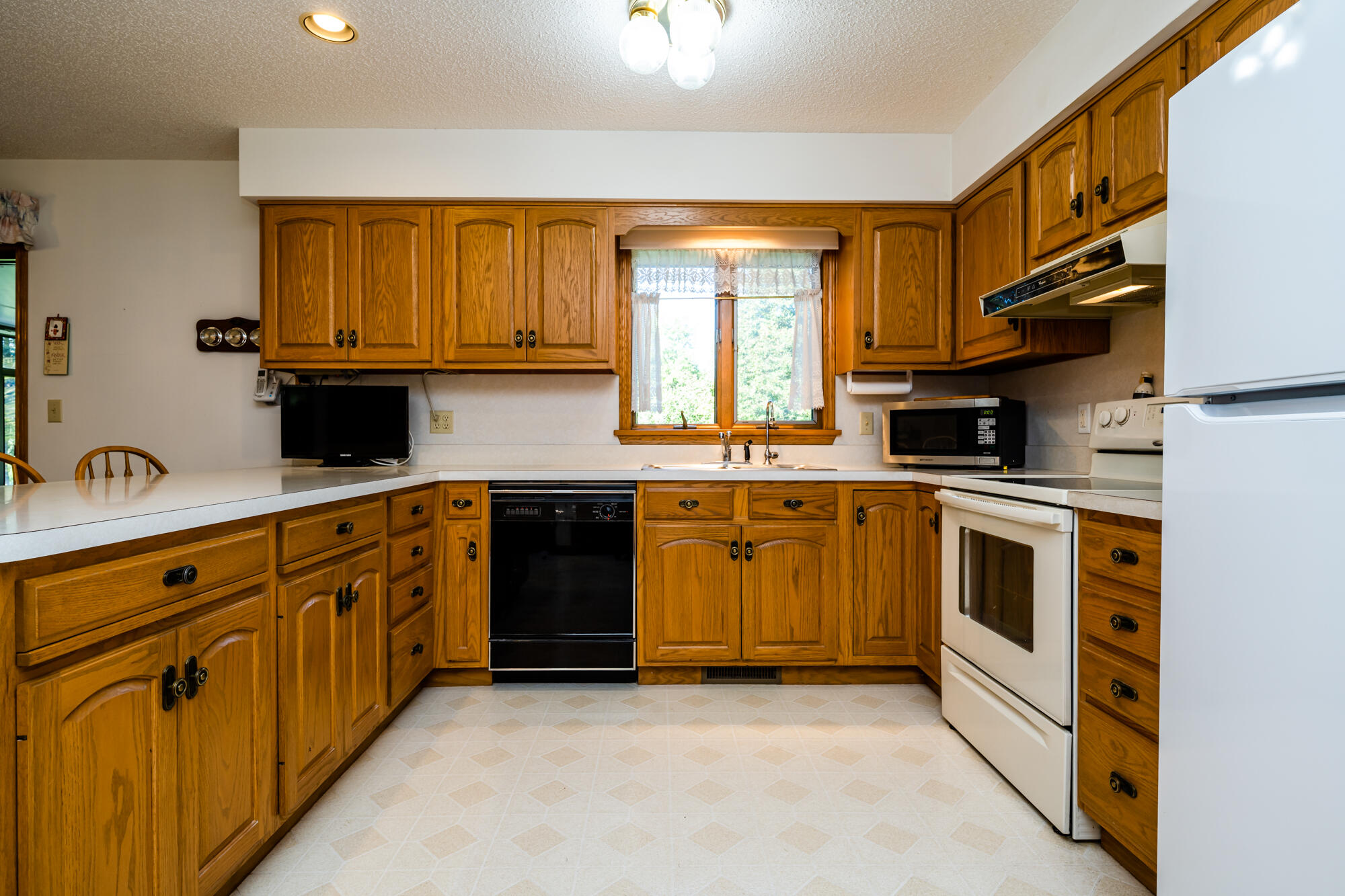 4800 Scottdale Road St. Joseph, MI 49085 - Photo 10 of 37 Scottdale-110