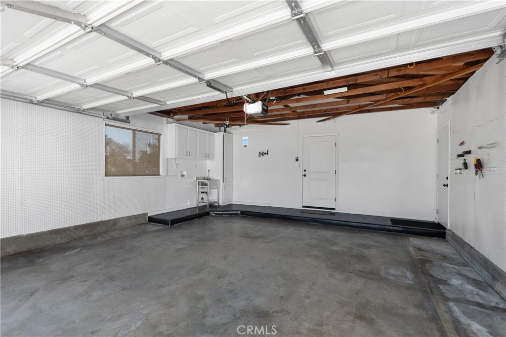 1837 North Studebaker Road Long Beach, CA 90815 - Photo 36 of 38 a view of an empty room