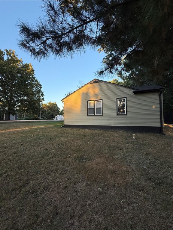 3109 Cherry Drive Decatur, IL 62521 - Photo 4 of 23