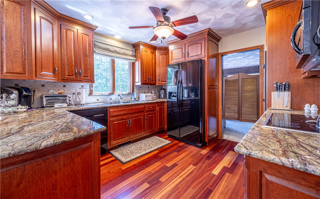 117 South Killingly Road Foster, RI 02825 - Photo 13 of 31