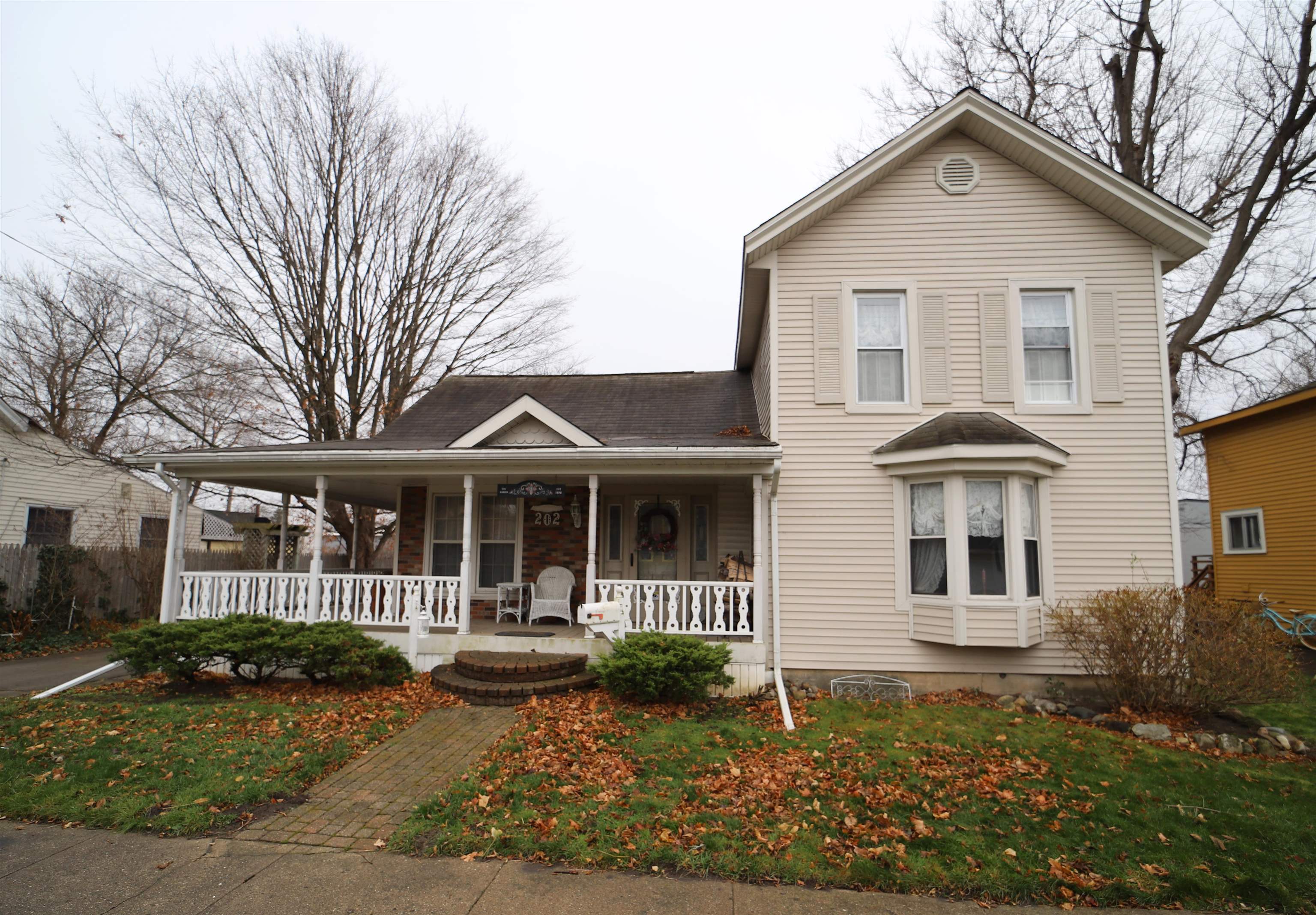 202 Elm Street Flushing, MI 48433 - Photo 1 of 33 50097367.JPG