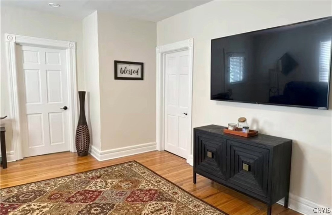 26 Paris Road New Hartford, NY 13413 - Photo 7 of 13