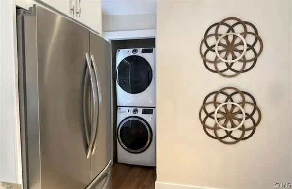 $1,900 | 26 Paris Road, New Hartford, NY 13413