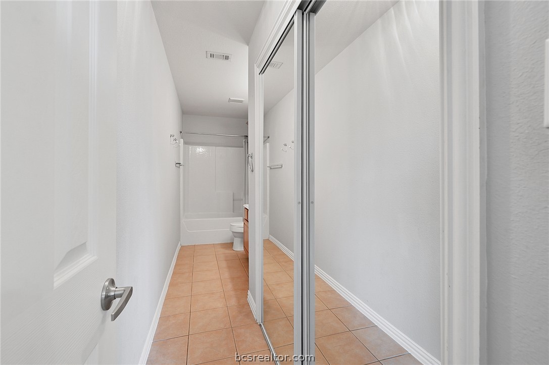 1001 Krenek Tap Road, Unit 2102 College Station, TX 77840 - Photo 18 of 23