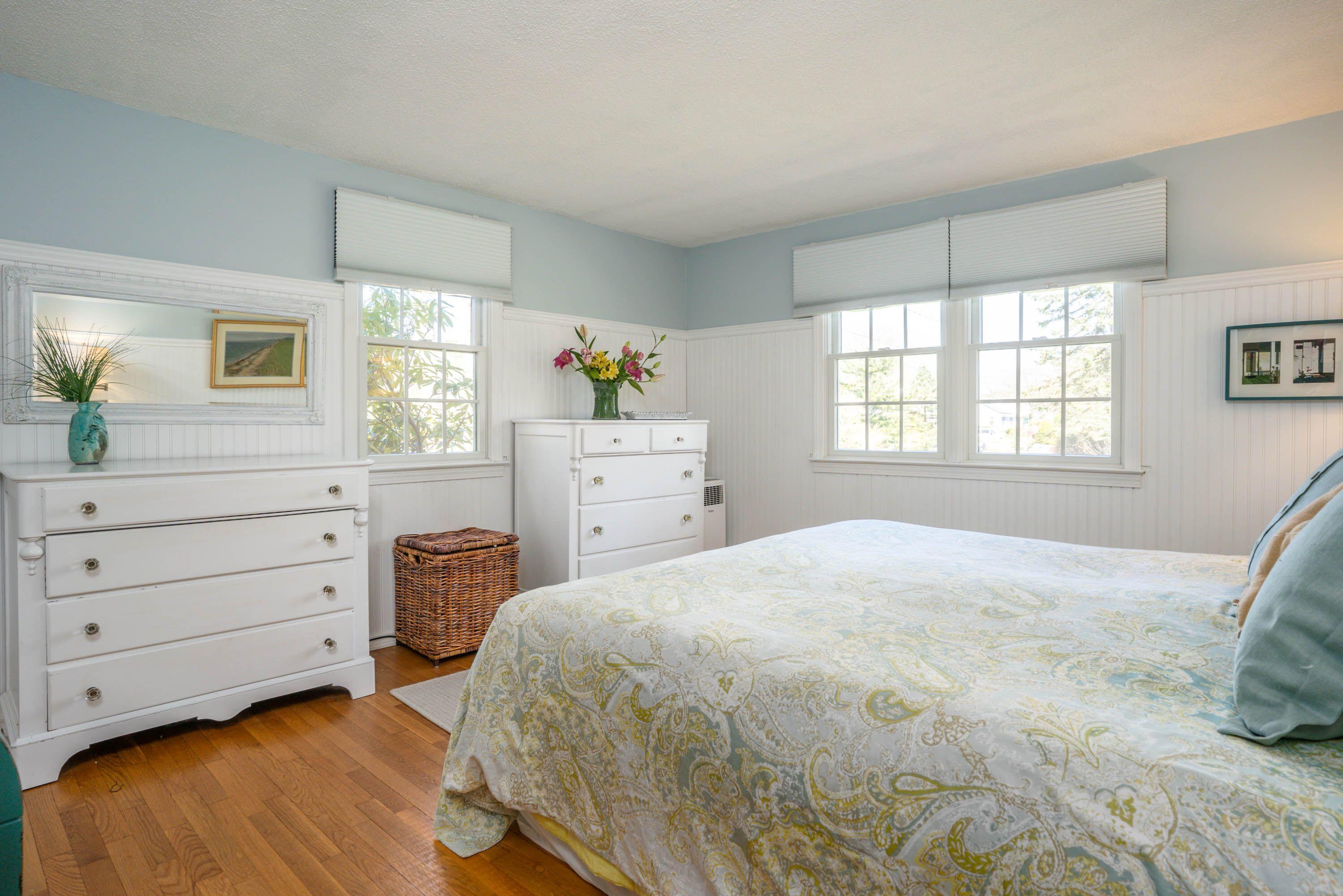 23 General Lawrence Road South Yarmouth, MA 02664 - Photo 14 of 26 Garnier Bedroom3