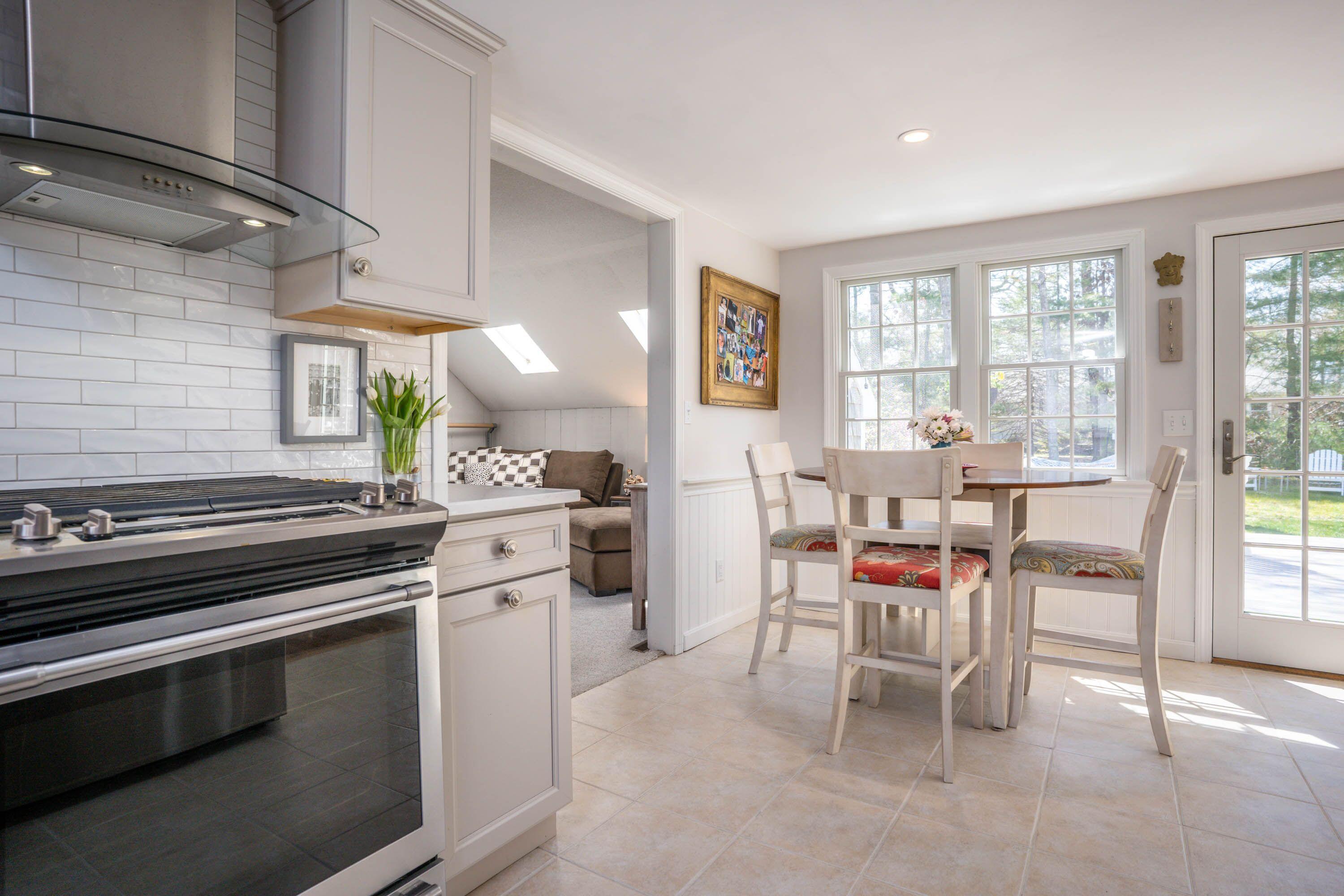 23 General Lawrence Road South Yarmouth, MA 02664 - Photo 6 of 26 Garnier Kitchen5