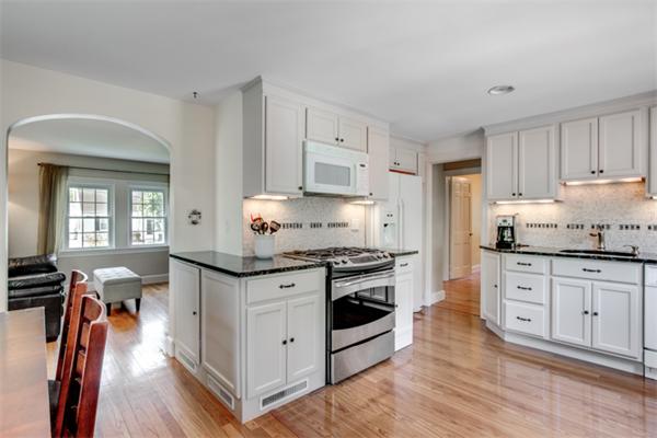 31 Rockmont Road Arlington, MA 02474 - Photo 10 of 28 Gallery Image 10