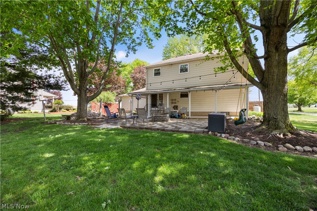 8510 Murray Ridge Road Elyria, OH 44035 - Photo 4 of 49