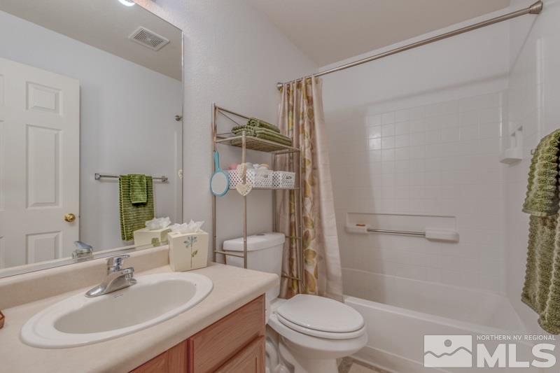 17899 Empire Court Reno, NV 89508 - Photo 18 of 26 Photo 21