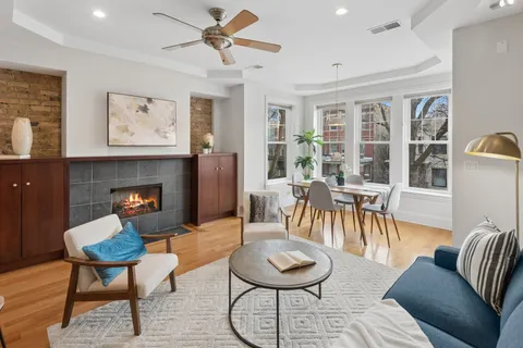 $535,000 | 5540 North Glenwood Avenue, Unit 2S, Chicago, IL 60640