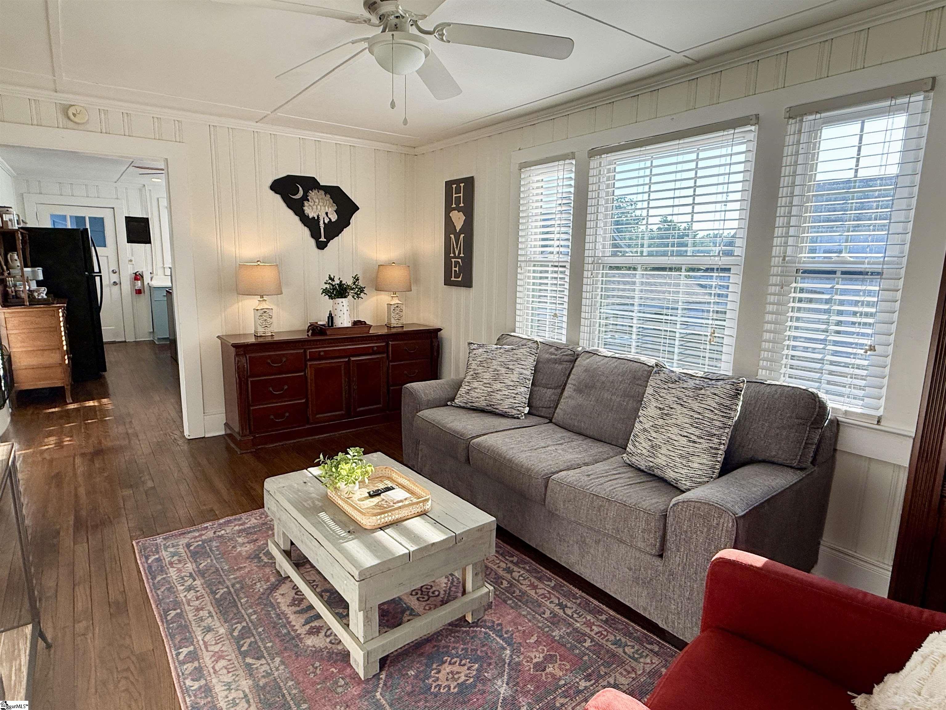 602 South Broad Street Clinton, SC 29325 - Photo 45 of 50