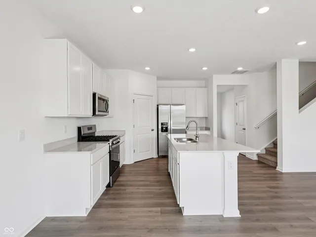 $384,900 | 7893 Magnolia Street, New Palestine, IN 46163