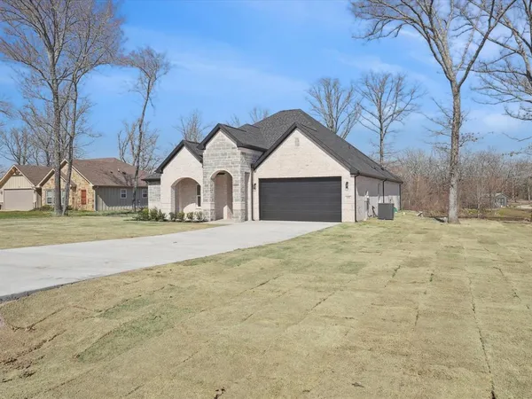 $435,000 | 448 Rs County Road, Alba, TX 75410