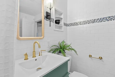 $625,000 | 4129 Hillcrest Drive, Madison, WI 53705