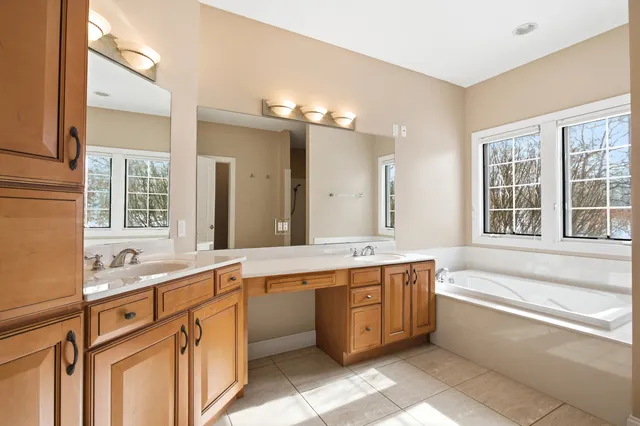 $1,695,000 | 9284 Court 11, Effingham, IL 62401