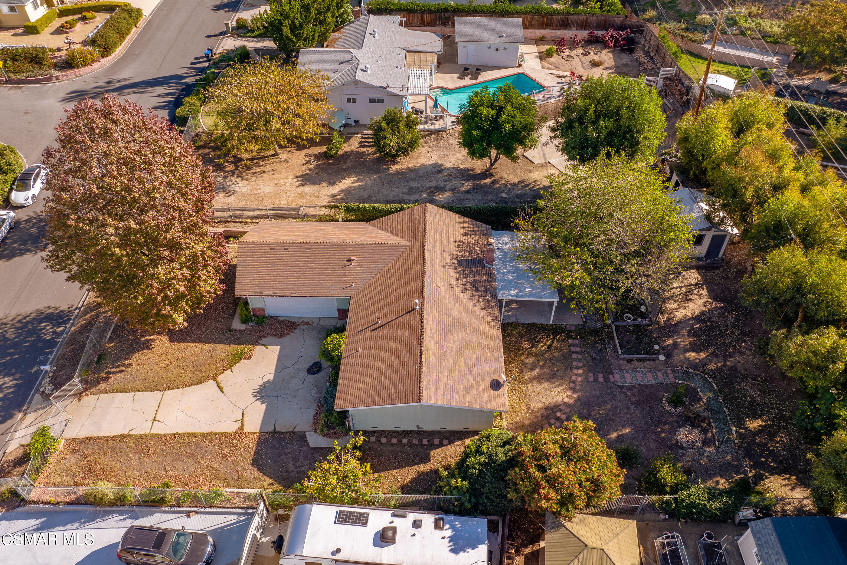 2772 Harrington Road Simi Valley, CA 93065 - Photo 30 of 36 an aerial view of multiple houses with yard