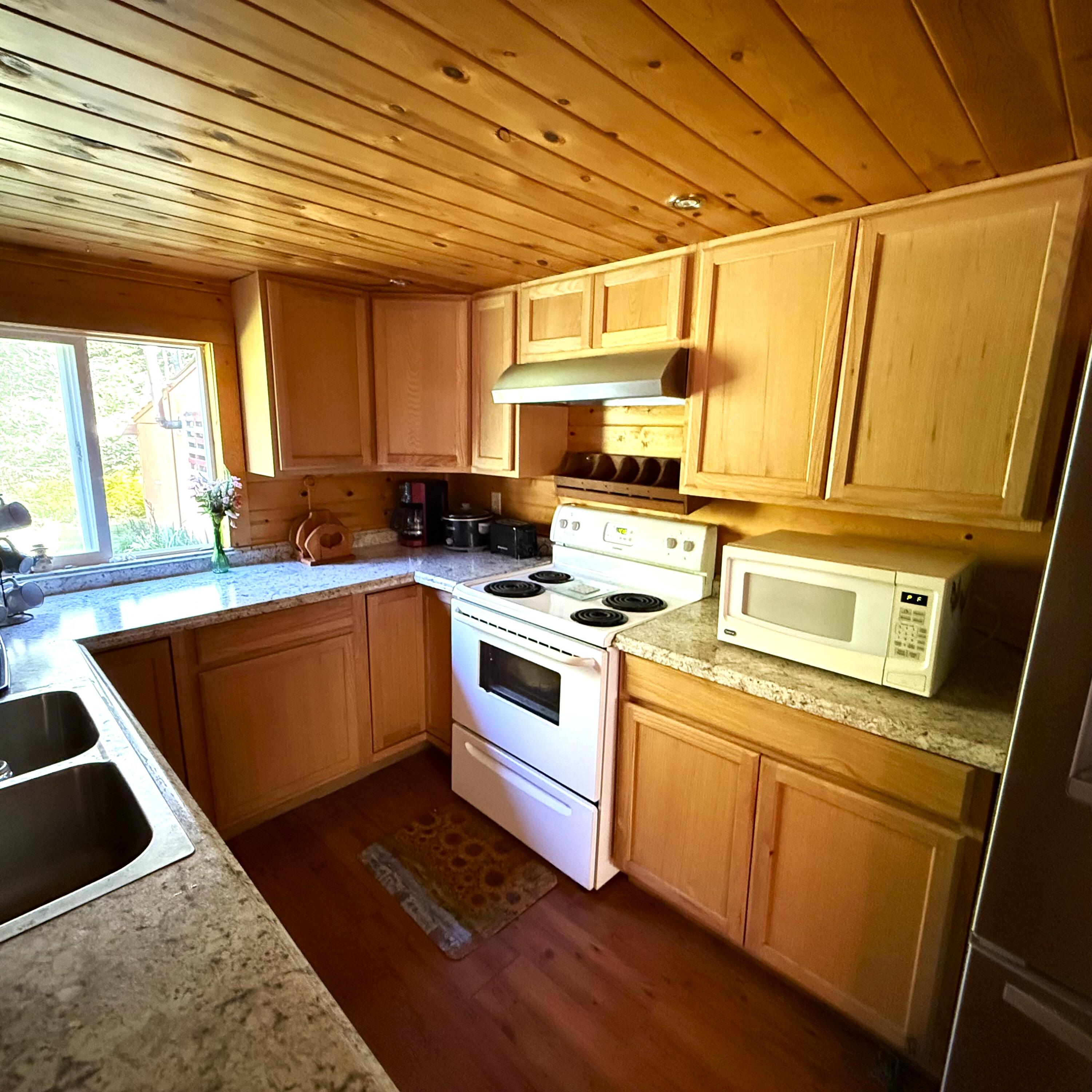 2319 Handley Road Marlinton, WV 24954 - Photo 9 of 43 Gallery Image 9