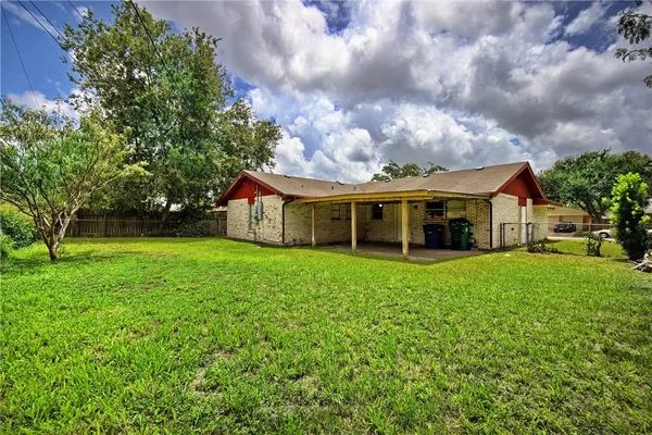 $1,900 | 4014 Bray Drive, Corpus Christi, TX 78413