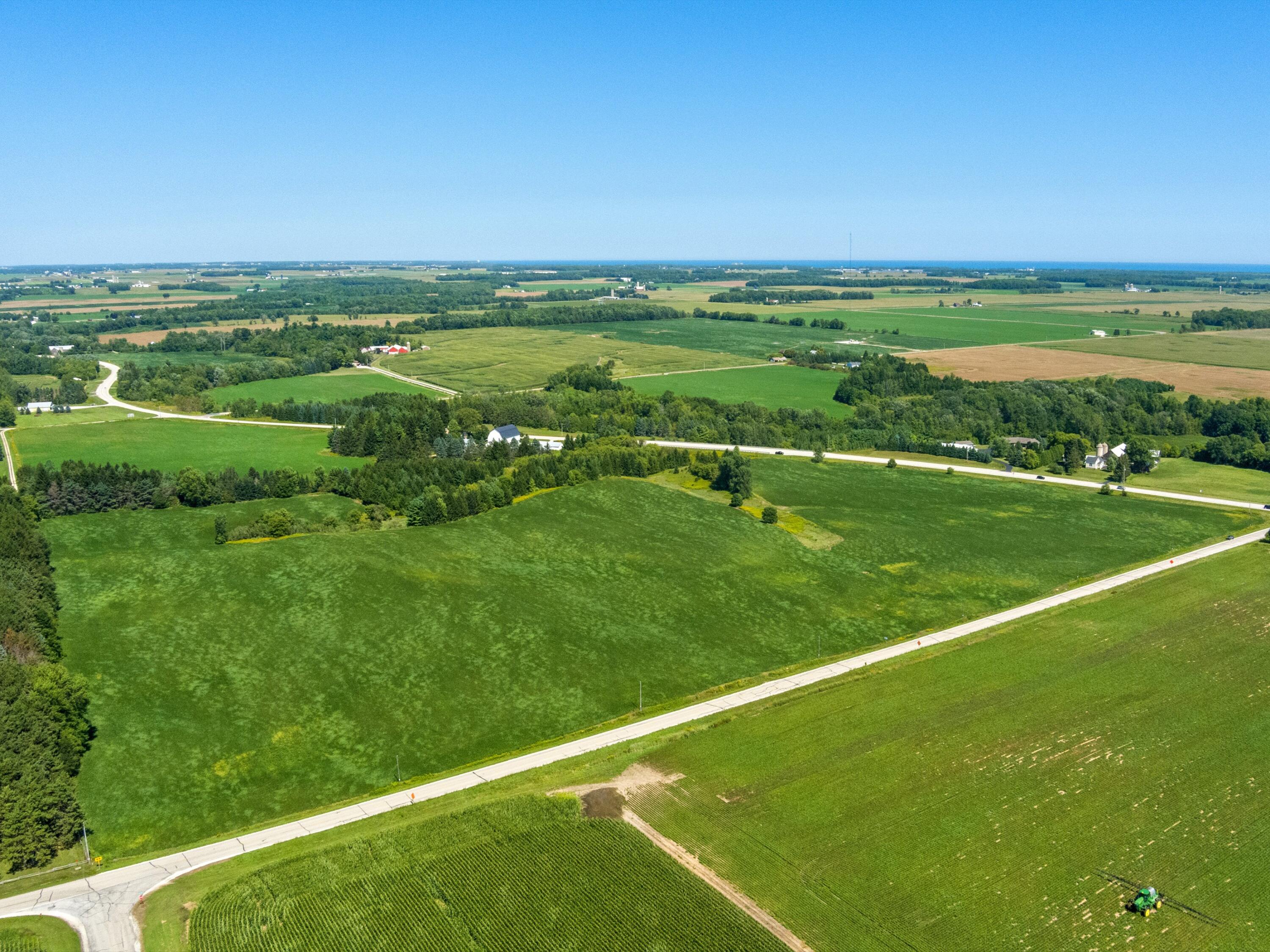 Pcl1 East Pcl1 E Hillcrest Road Two Rivers, WI 54241 - Photo 1 of 1 Aerial Map of the land