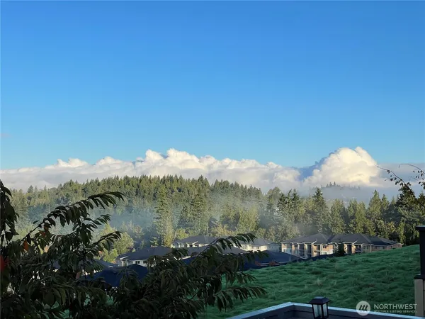 $1,420,000 | 1757 9th Court Northeast, Issaquah, WA 98029