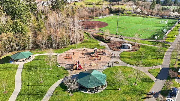 $1,420,000 | 1757 9th Court Northeast, Issaquah, WA 98029